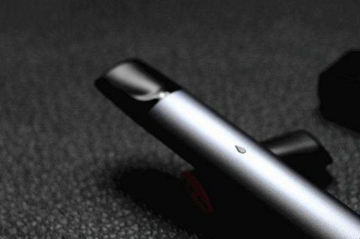 悦刻白云一次性雾化烟悦刻云白一次性雾化烟怎么用